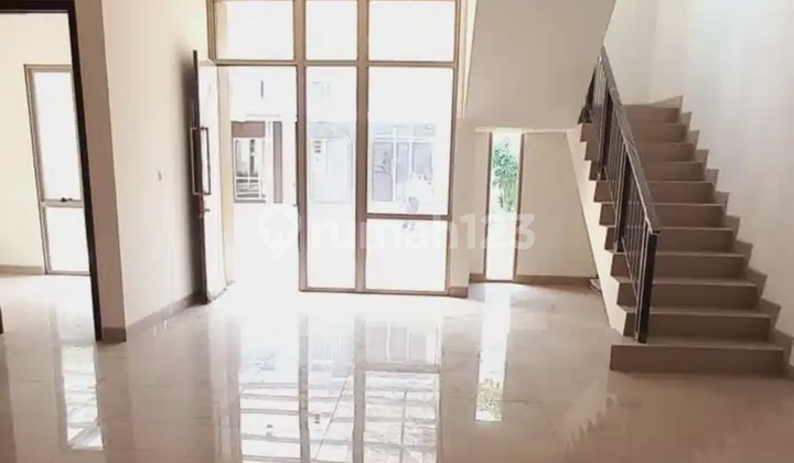 Disewakan Rumah Pik2 Springville di Pantai Indah Kapuk 2 2