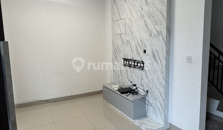 Disewa Rumah Pik2 Cluster Georgia 6X12.5 1