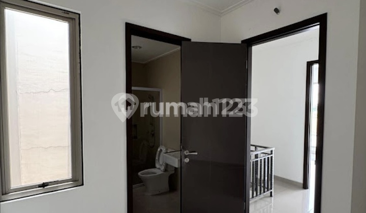 Dijual Rumah Pik2 Springville 6x12.5 Termurahh !! Dijual Rumah Pik2 Springville 6x12.5 Termurahh !!