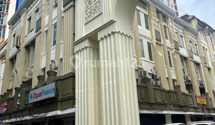 For Rent Boutique Shop House Kemayoran Corner For Rent Boutique Shop House Kemayoran Corner