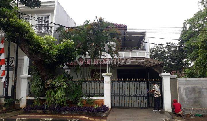 Dijual Rumah di Lembang Terusan, Menteng, jakarta Pusat - 2 Lantai Full Furnished Lelang Ayda 1