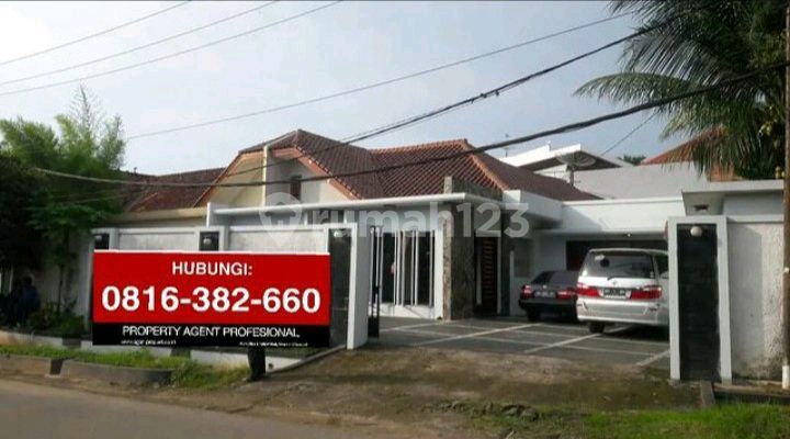 Rumah 300/499 di Jln Ratna Bukit kecil Palembang 2