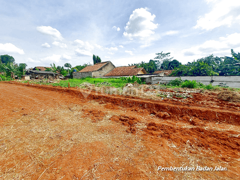 Tanah Dekat Pasar Dan Terminal Parung, Shm, Lokasi Strategis 1