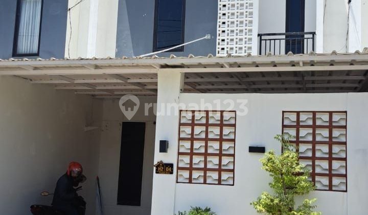 Over Kredit Rumah 85 Jt 2 Lantai Siap Huni Strategis Over Kredit Rumah 85 Jt 2 Lantai Siap Huni Strategis