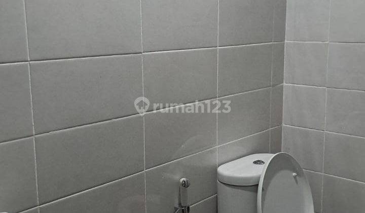 Over kredit rumah 2 lantai 125 jt nego siap huni 2