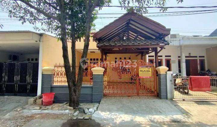 Rumah Dalam Komplek Siap Huni di Taman Century 2 Bekasi  1