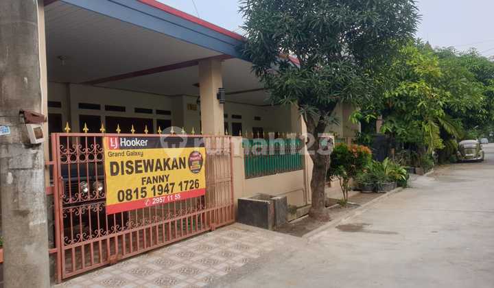 disewakan rumah di delta pekayon, siap huni, rapi dan luas, lokasi strategis, BEBAS BANJIR  2