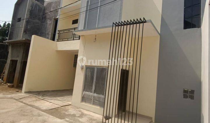 Rumah Ready stock 4 Unit di depok harg 900 jutaan dekat stasiun Depok lama 2