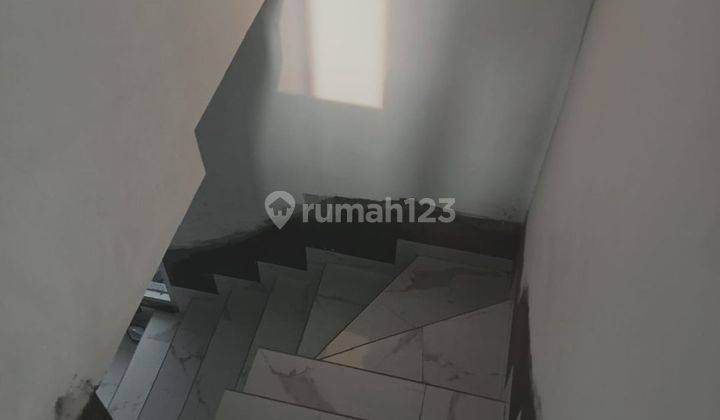 Over Kredit Rumah 2 Lantai Tapos Depok Cicilan 4 Jutaan 2