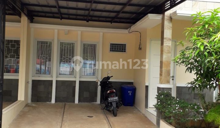 L020-Nice Furnished House Certificate of Ownership Gunung Putri, Bogor 2