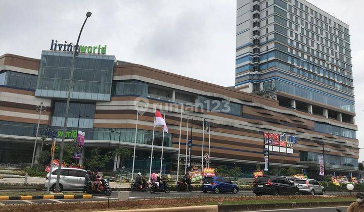 Rumah Dalam Cluster depan Taman Menghadap Mall Grand Wisata 2