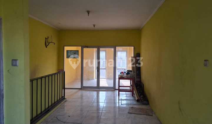 C068 - FOR SALE 2-STORY SHOPHOUSE LB/LT 100/52 IN JABABEKA BEKASI