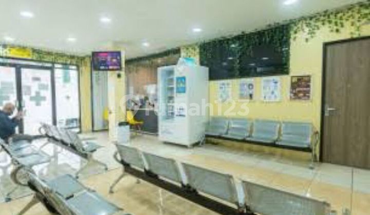 G024- 800m2 Building in North Bekasi for Business