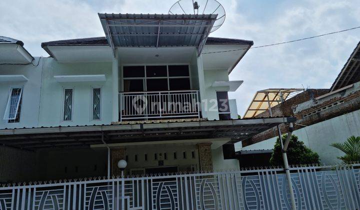 Rumah Cantik Bangunan Terawat Lengkap Di Mertoyudan 1