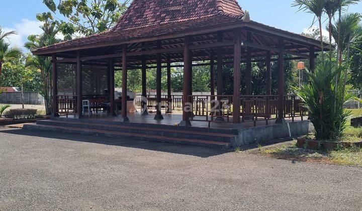 Rumah Tepi Jalan Raya di Purworejo 2 Lantai SHM 3