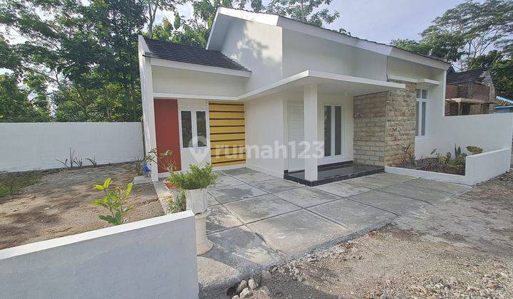 RUMAH MURAH CANTIK DI JATININGSIH SLEMAN  4