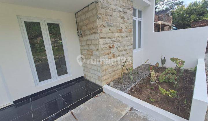 RUMAH MURAH CANTIK DI JATININGSIH SLEMAN  6