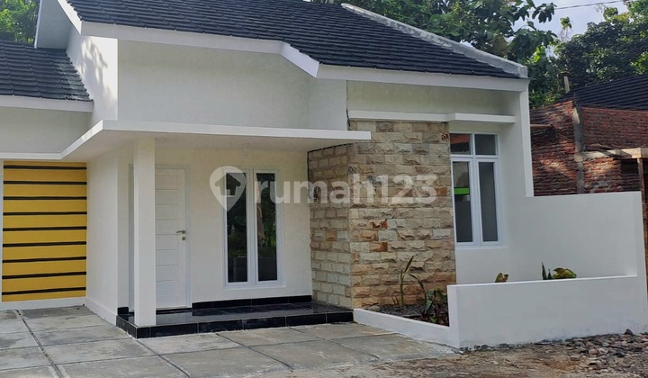 RUMAH CANTIK MURAH DI MINGGIR SLEMAN JOGJA 3