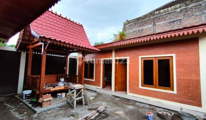 RUMAH JOGLO TANAH LUAS DEKAT HYATT DI PALAGAN 2