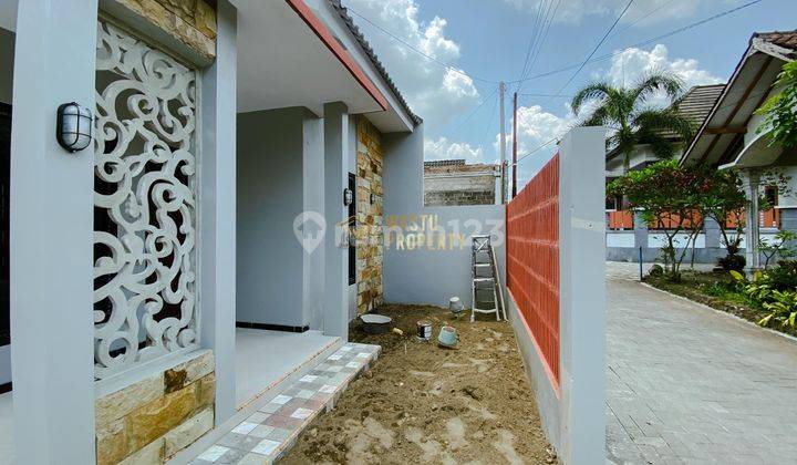 Rumah Modern Lokasi Akses Mudah Tipe Besar Di Kota Jogja 2