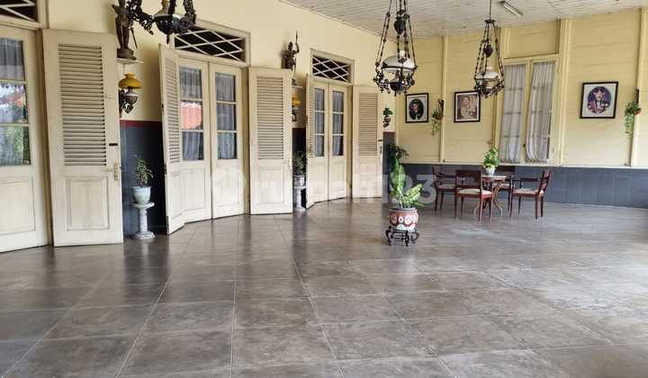 Large Land House In The Center of Jogja City 2