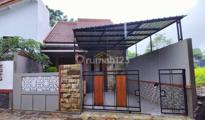 Rumah Siap Huni Ada Taman Cantik Harga Bisa Nego Di Sleman