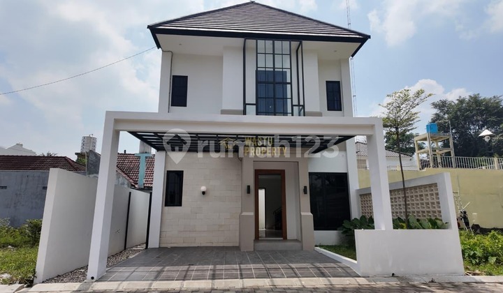 Rumah Mewah Di Kawasan Premium Palagan Jogja Rumah Mewah Di Kawasan Premium Palagan Jogja