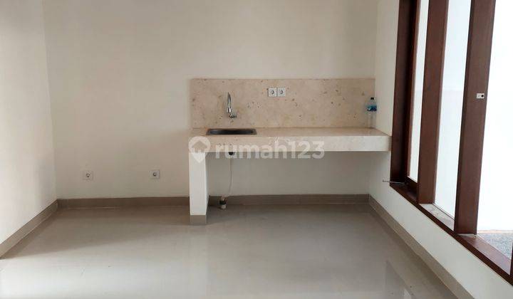 Rumah Akses Mudah Full Furnished Dekat Tol Bali Mandara 2