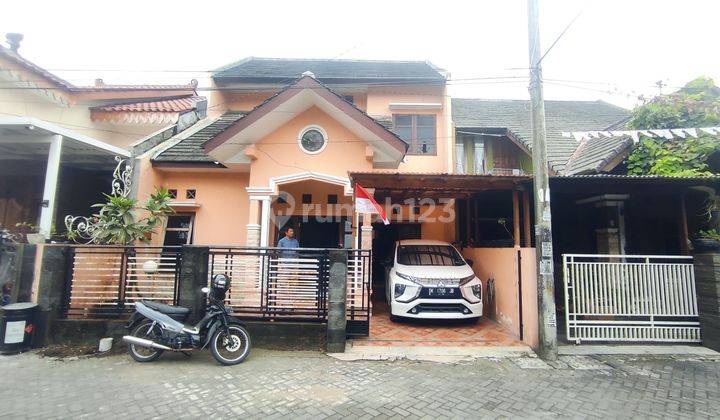 Rumah Second 2 Lantai Semi Furnished Di Kalasan Dekat Kampus Ukrim 1