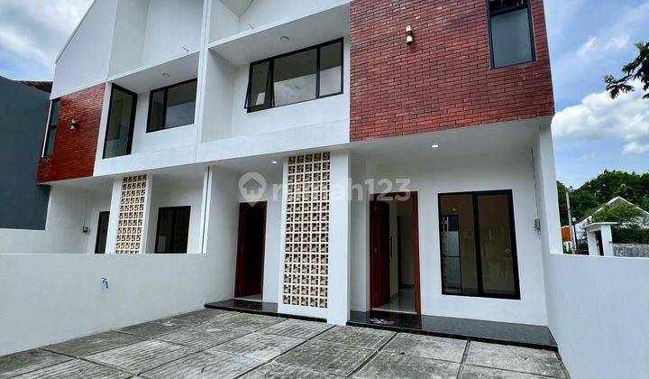 Rumah Baru Desain Skandinavia Dekat Jogja Bay Maguwoharjo Sleman 1