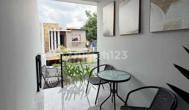 Rumah Mewah Full Furnish Cluster One Gate Gedongkuning Yogyakarta 2