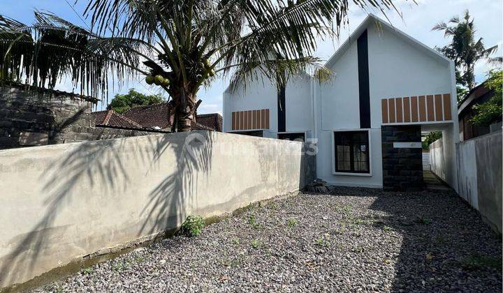 Rumah 2 Unit Siap Huni Skandinavia Di Bolawen Kronggahan Sleman 2