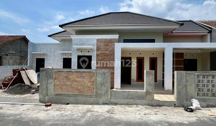 Rumah Siap Huni Minimalis Modern Di Purwomrtani Kalasan Sleman 2