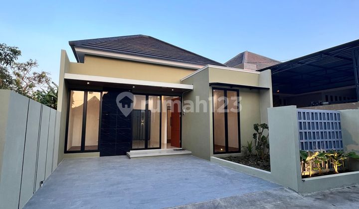Rumah Siap Huni Minimalis Modern Di Balecatur Gamping Sleman