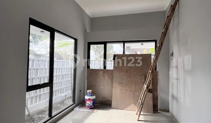 Ready-to-Occupy Luxury House in Tlogoadi, Mlati, Sleman (5 Minutes to JCM & UTY) 2