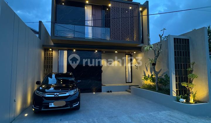 Rumah Mewah Siap Huni Full Furnish di Bakungan Wedomartani Sleman