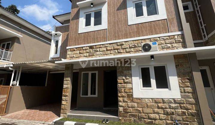 Rumah Mewah Siap Huni Full Furnish Di Jakal Km 13 Ngaglik Sleman 2