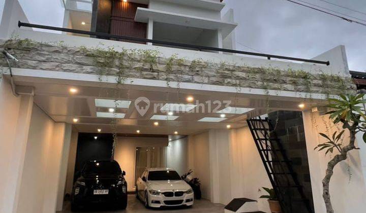 Rumah Mewah Siap Huni Full Furnis Di Jl Parangtritis Sewon Bantul