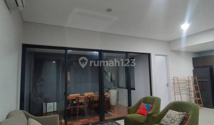 Rumah full furnised disewakan dgn hrg termurah di kebayoran invinity bintaro sektor 7 4