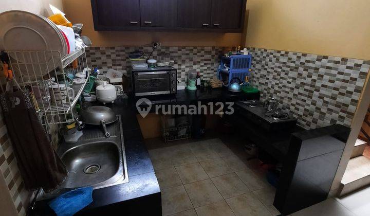 Rumah 2 Lantai Bangunan Kokoh Lokasi Strategis Hrg Dibawah Pasar 2