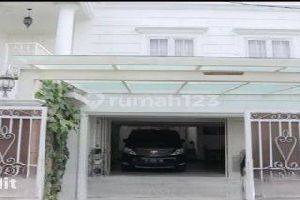 Rumah Siap Huni Fasad Mewah Modern Classic 3 Lantai Radio Dalam Jakarta Selatan 1
