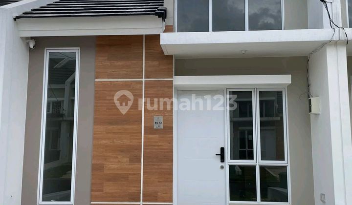 New House 3 Steps to Club House. For Rent Below Market Price. New House 3 Steps to Club House. For Rent Below Market Price.