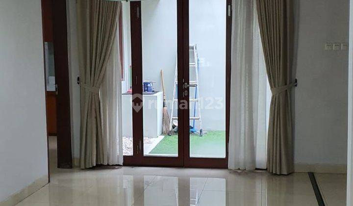 Disewakan Rumah Bagus Full Furnish Di Emerald View  Bintaro Sek 9  1