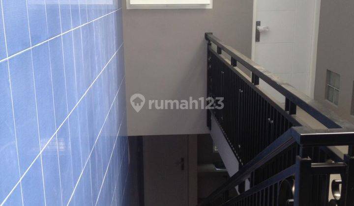 Rumah hook bangunan baru kawasan tunjungsekar soekarno hatta 19
