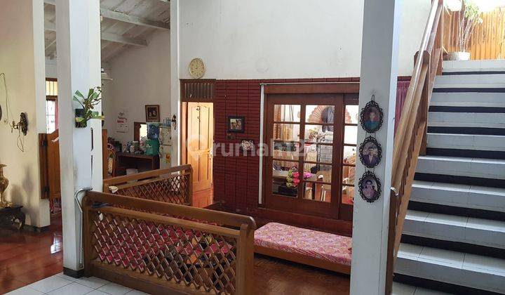 Rumah hook dijual luas tanah 657m² jl bunga² soekarno hatta  11