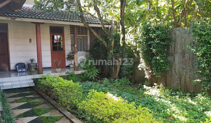 Rumah hook dijual luas tanah 657m² jl bunga² soekarno hatta  15