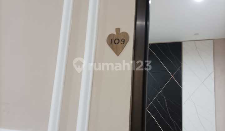 Rumah kos eksklusif full penghuni area jl bunga² malang 8