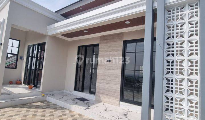 Rumah mewah luas 180m² kawasan oma campus sengkaling malang 2