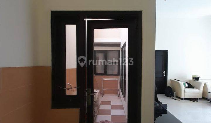 Rumah minimalis siap huni kawasan pandanwangi sulfat malang 7