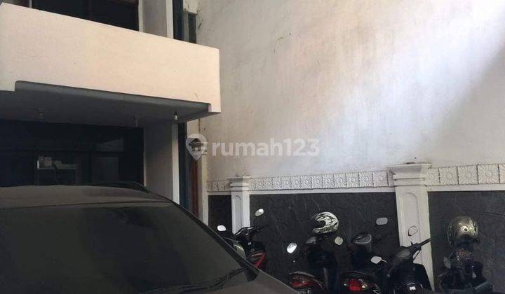 Rumah kos full penghuni ada rumah induk di sumbersari malang 2